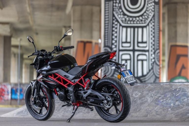 Benelli BN125cc Naked Motorcycle Learner Legal Commuter For Sale Best 125cc