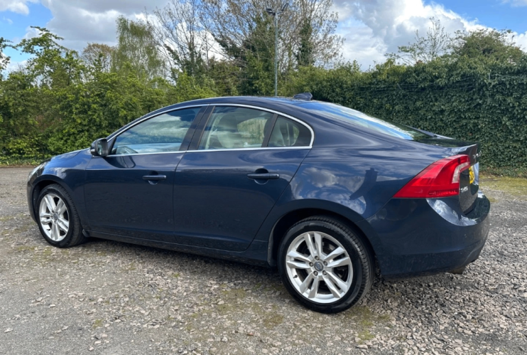 * AUTO * 2012 VOLVO S60 2.0 D4 SE LUX AUTOMATIC 4 DOOR SALOON DIESEL 161 BHP * NEW TIMING BELT KIT *