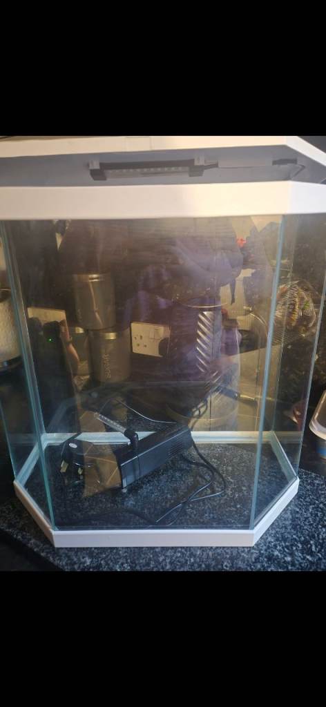 28 liter fish tank 