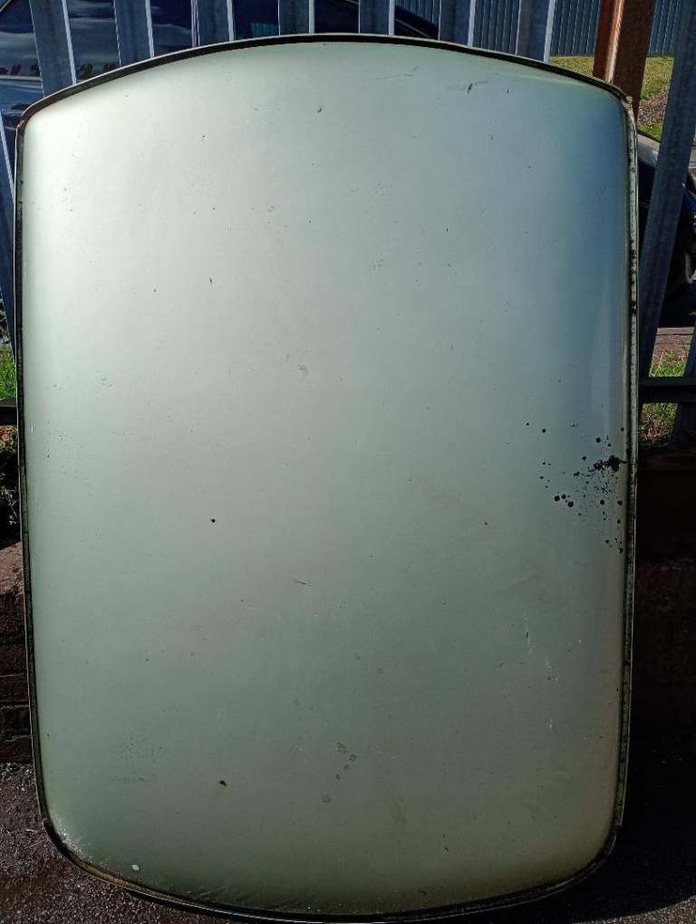 CLASSIC MINI ROOF IN EXCELLENT CONDITION
