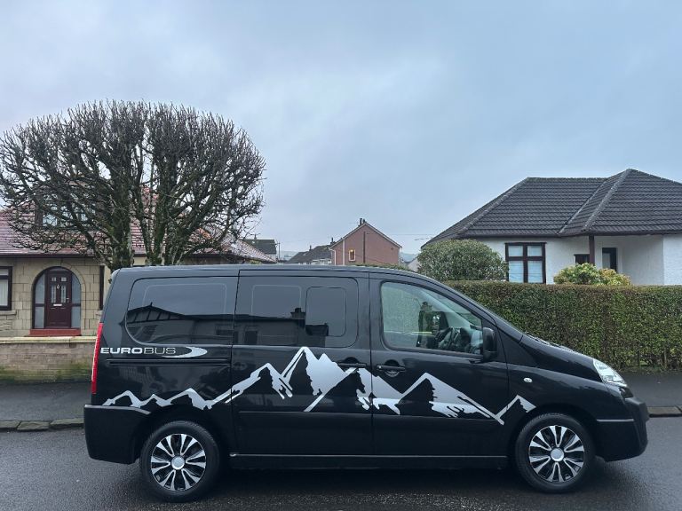 PEUGEOT EXPERT G9 EUROBUS 8 SEATS 5 DOORS .