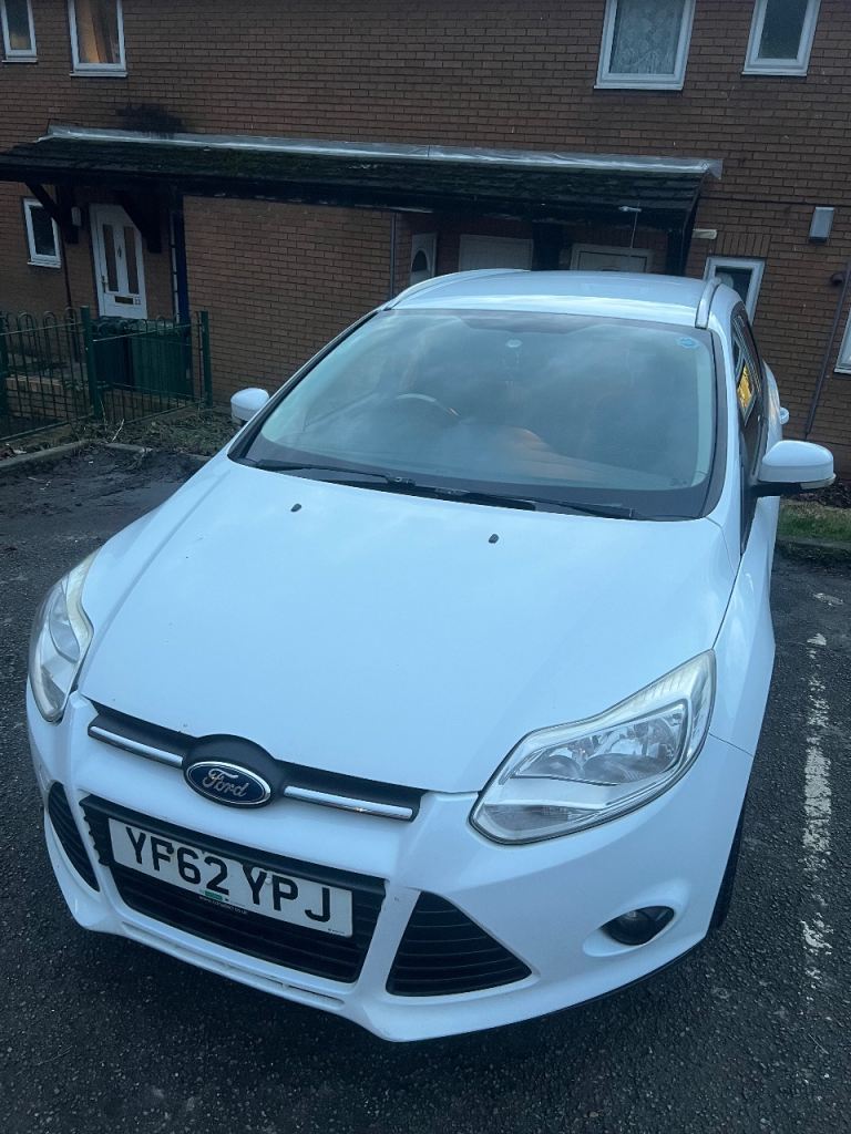 Ford, FOCUS, Estate, 2013, Manual, 1560 (cc), 5 doors