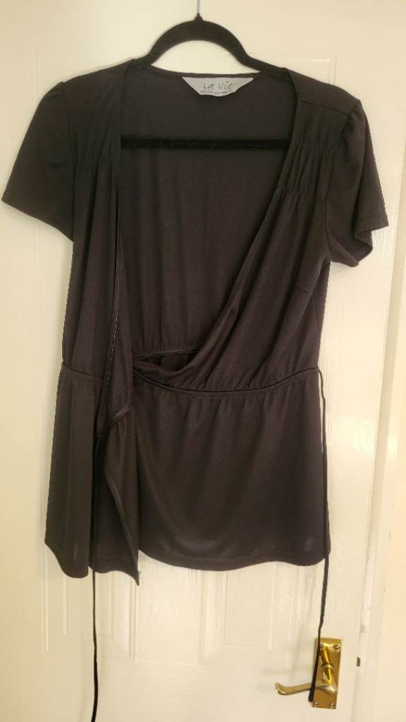 La Vie Black Wrap-Style Top 