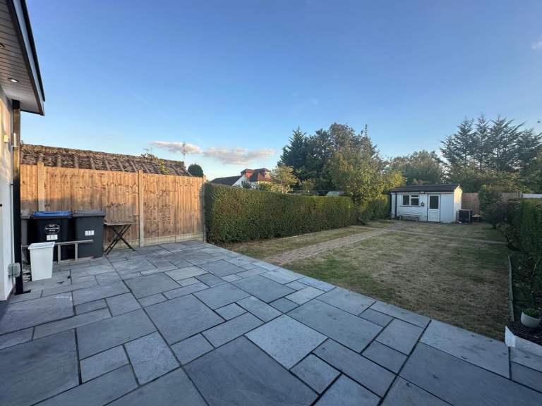 Stunning 5-Bedroom House - HA3 9SH