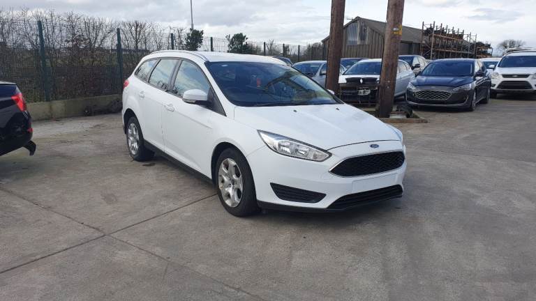**For breaking** Ford Focus Style, 1.6 diesel 6 speed (2015).
