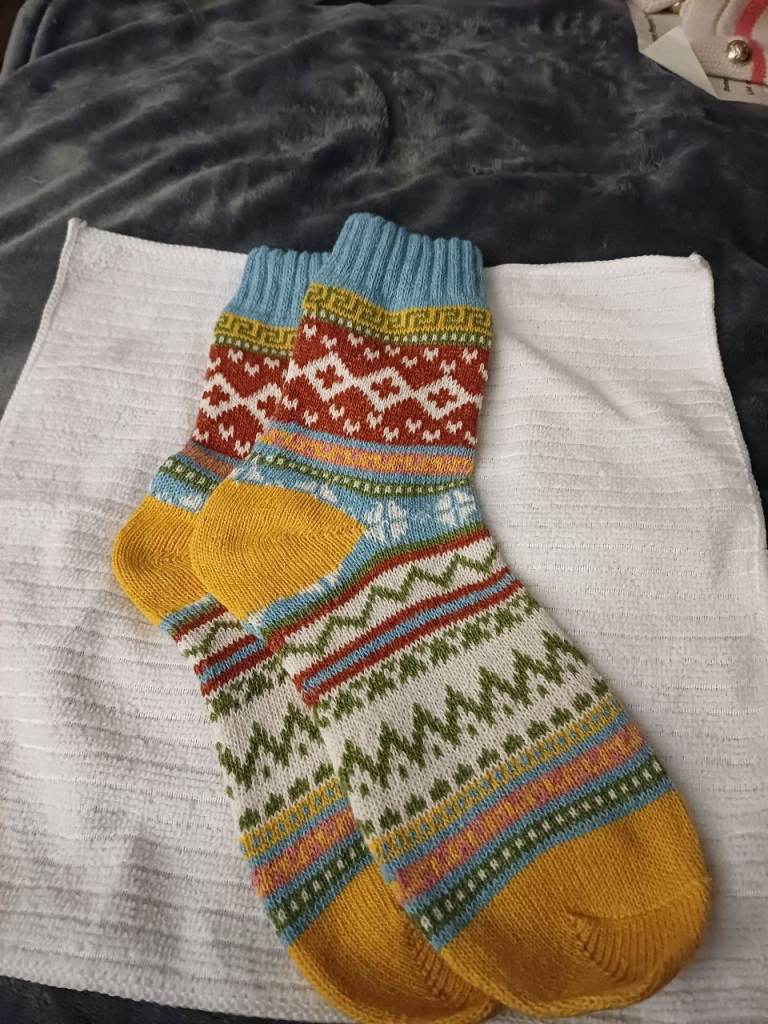 Pretty socks