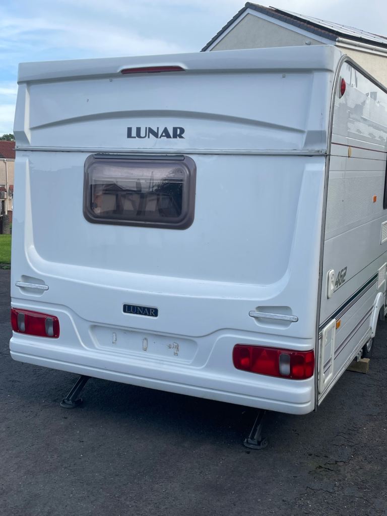 Lunar 2 berth caravan 