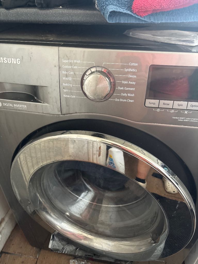 Washing machine for spares or repair