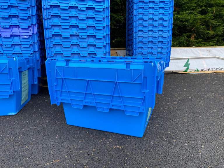 Large heavy duty storage boxes (140L)
