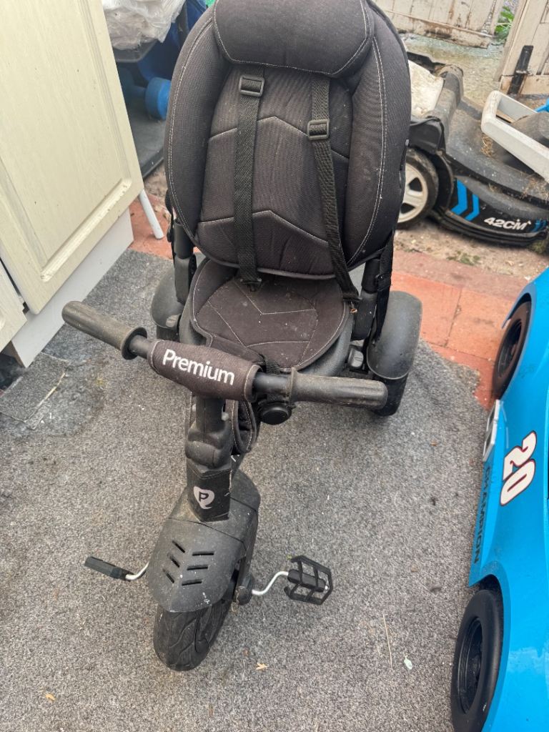 Black Tricycle Premium Ride-On – Good Condition