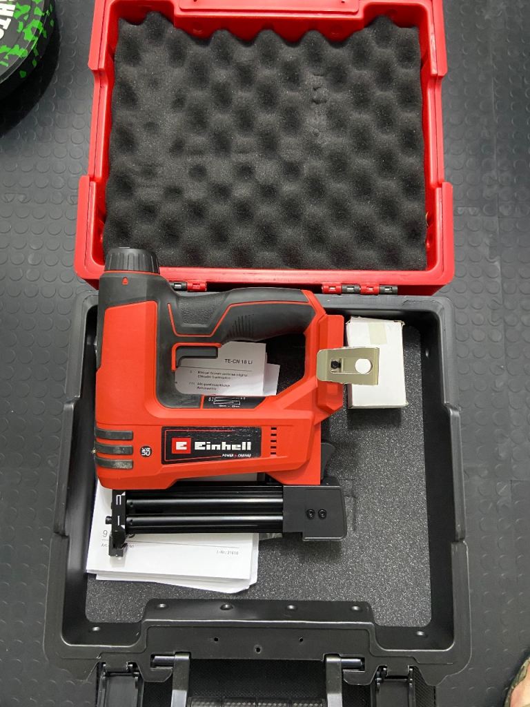 Einhell Cordless Nailer/Stapler in Red Case – Good condition
