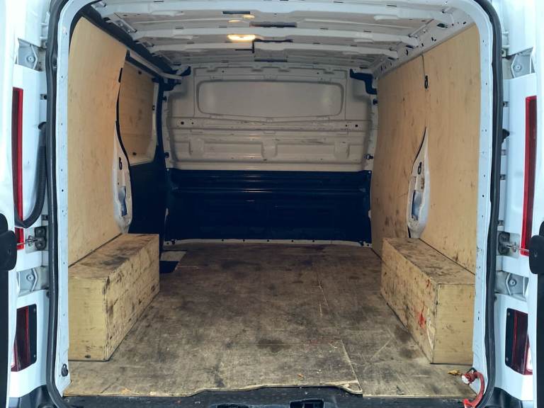 2022 Renault Trafic SL28 Blue dCi 130 Business+ Van PANEL VAN DIESEL Manual