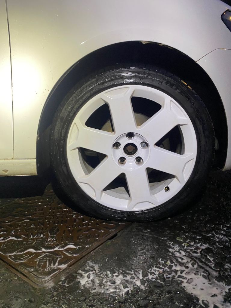 Genuine Audi Avus Wheels 18s 5x112