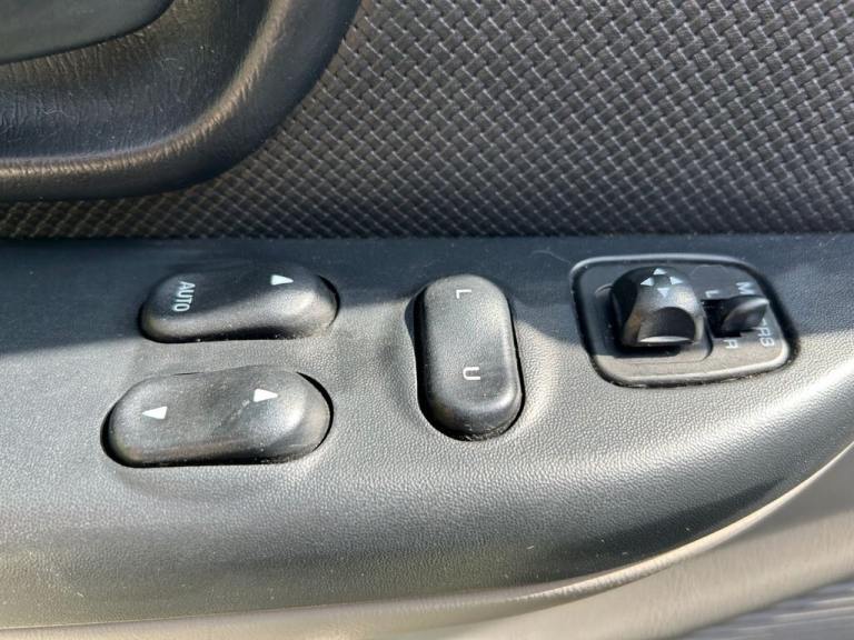 2000 Ford F150 5.4 Litre Supercharged Lightening PICKUP Petrol Automatic