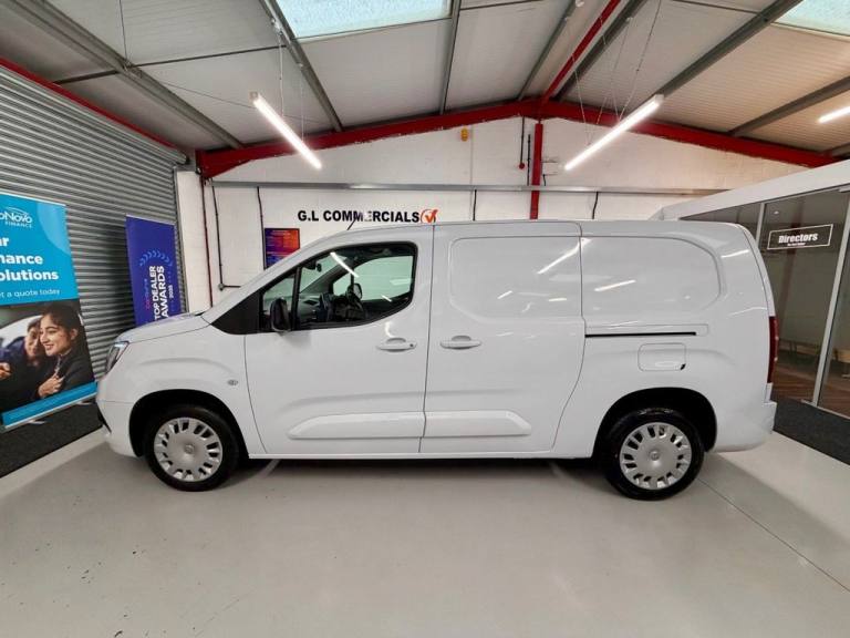 2022 71 VAUXHALL COMBO 1.5 TURBO D 2300 SPORTIVE CREW VAN DOUBLE CAB L2 * 5 SEAT