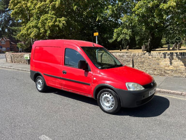70,000 MILES VAUXHALL COMBO 1.3 CDTI 2010 EX ROYAL MAIL WITH HISTORY LONG MOT DRIVES PERFECTLY 