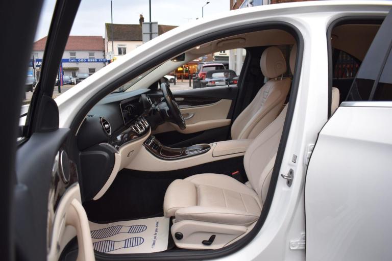 2021 Mercedes-Benz E Class 2.0 E300de 13.5kWh AMG Line Edition G-Tronic+ Euro 6 (s/s) 4dr SALOON ...