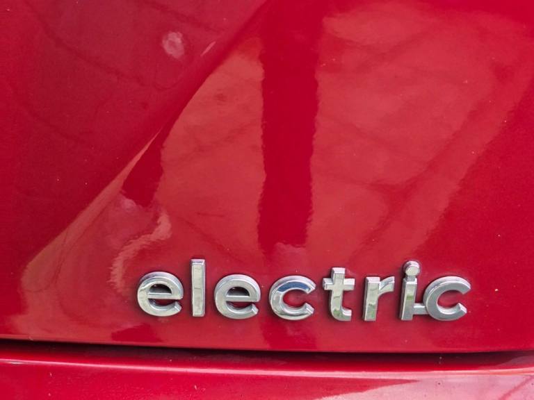 2019 Hyundai KONA 64kWh Premium SE SUV 5dr Electric Auto (7kW Charger) (204 ps) HATCHBACK ELECTRI...