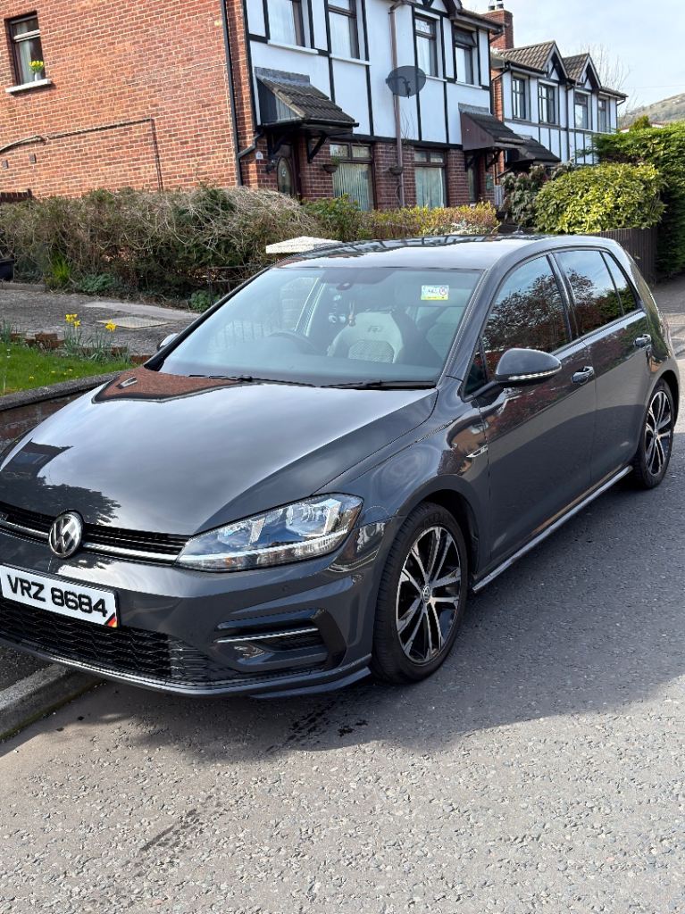 2019 Volkswagen Golf R-Line 2.0 TDI