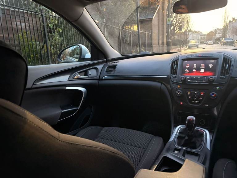 Vauxhall, INSIGNIA, Hatchback, 2017, Manual, 1956 (cc), 5 doors