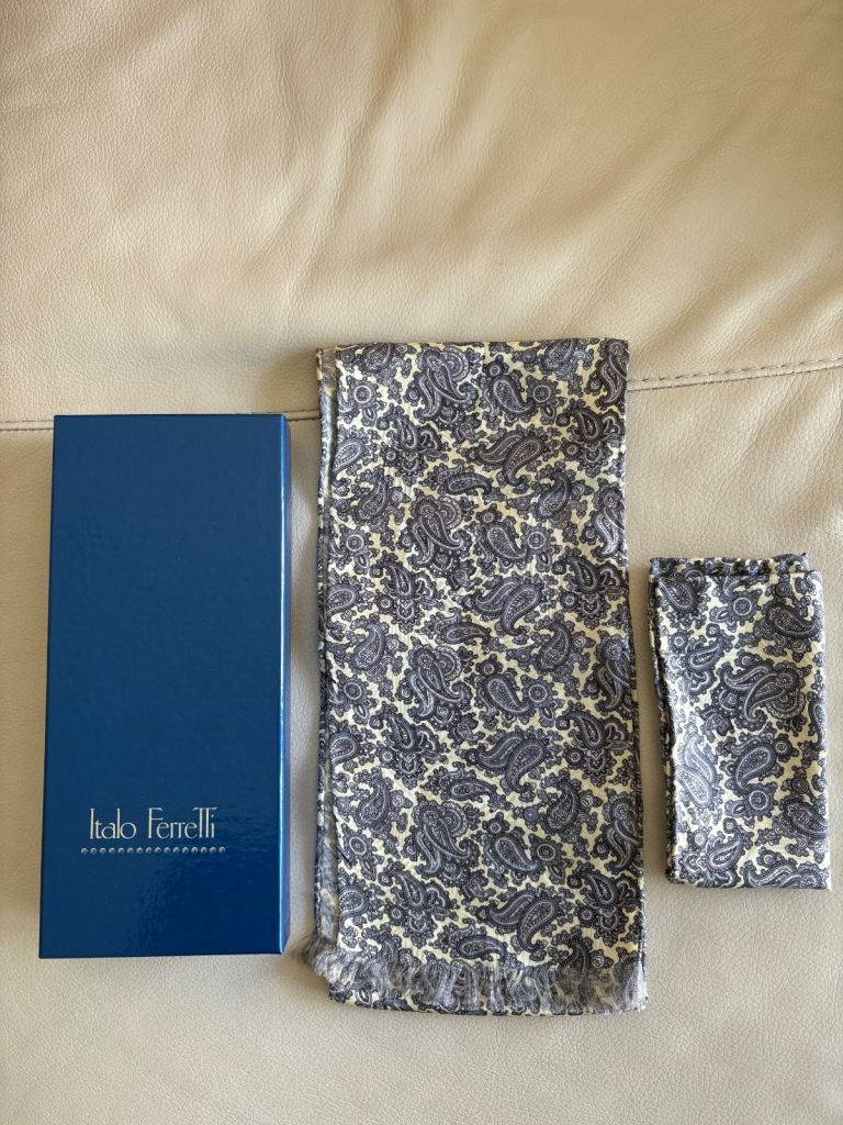 ITALO FERRETTI - scarf & pocket square 