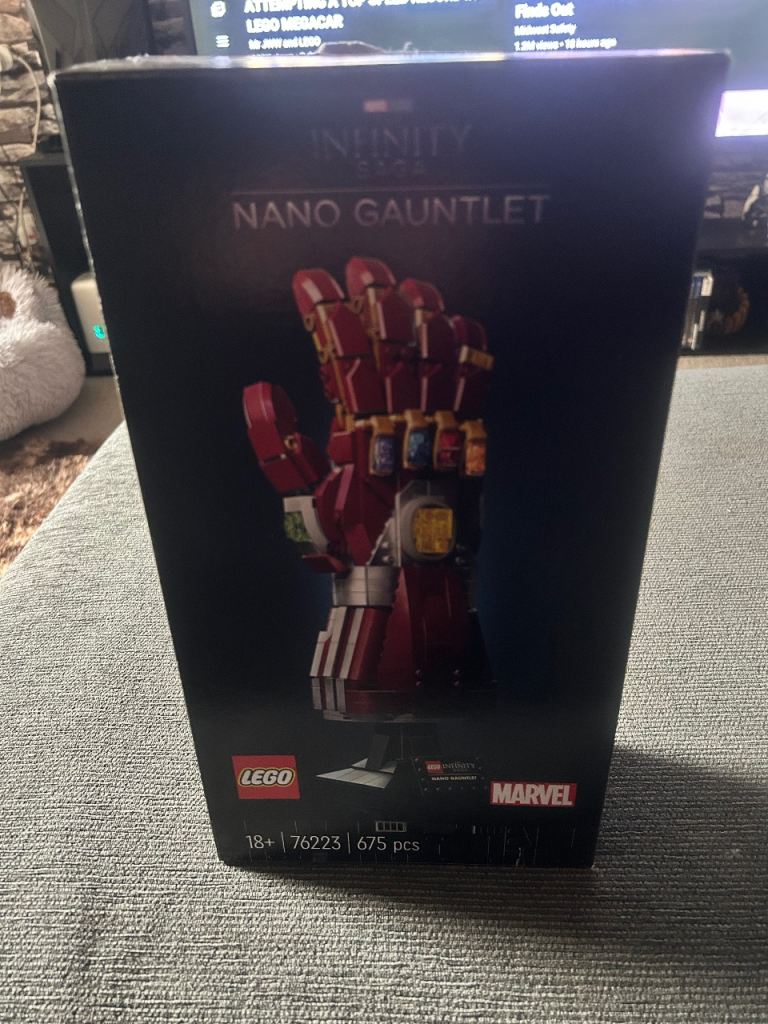 Lego Nano Gauntlet 