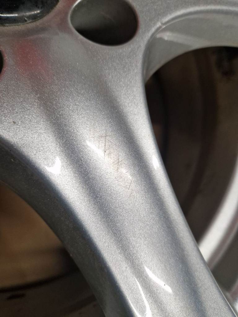 Set of 17” alloy wheels