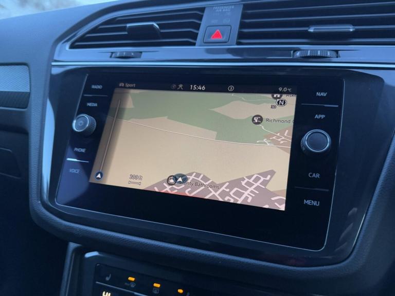 2021 Volkswagen Tiguan 1.5 TSI R-Line SUV 5dr Petrol DSG Euro 6 (s/s) (150 ps) SUV Petrol Automatic