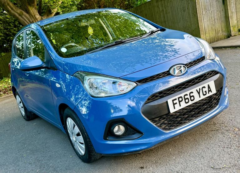 Hyundai, I10, In pristine condition - low mileage 21,000. 