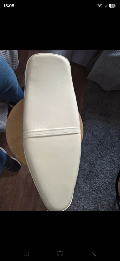Vespa seat GS