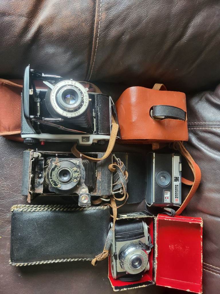 job lot of old cameras 