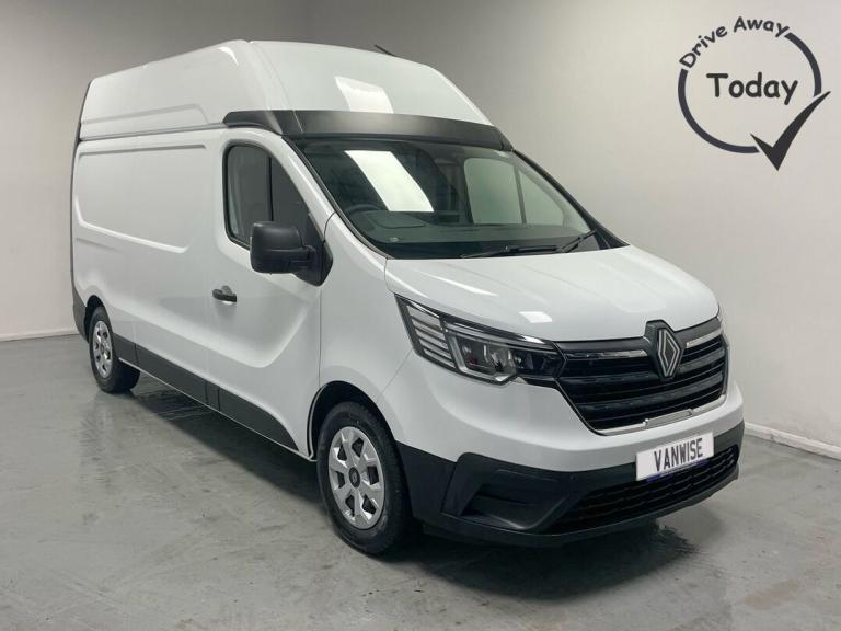 2025 Renault Trafic LH30 E-Tech Advance L2 H2 LWB HR 52kWh Auto Panel Van Electric Automatic