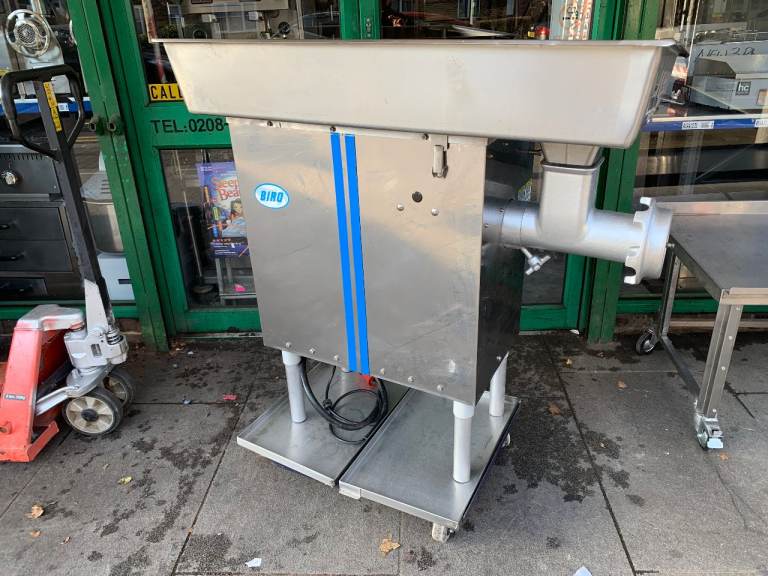 BIRO Commercial Meat Grinder - Good Condition CATERING BUTCHER SUPERMARKET RESTAURANT FAST FOOD 