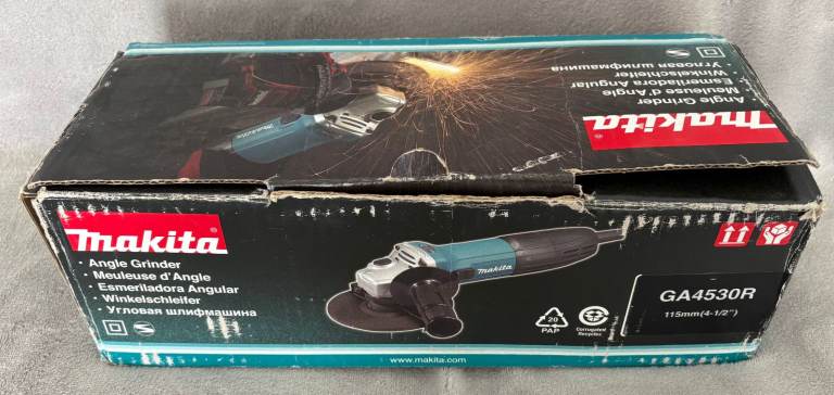 Angle Grinder Makita GA4530R 720W 1/2"