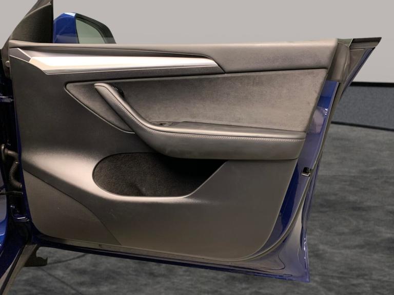 2022 Tesla Model Y RWD 5dr Auto MPV ELECTRIC Automatic