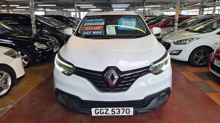 2017 Renault Kadjar 1.5 dCi Diesel Dynamique EDC Automatic 5-Door From £9,995 + Retail Package HA...
