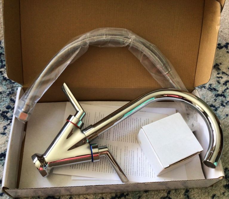 New Kitchen Mixer Tap – Chrome Finish including fittings 