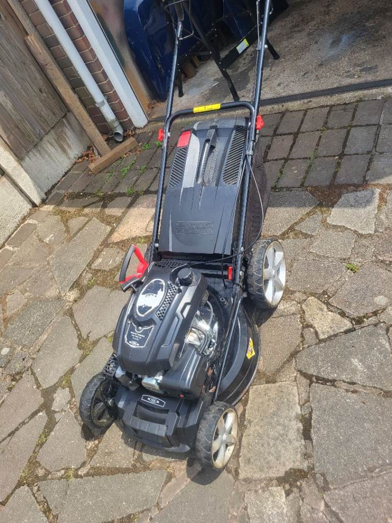 BMC 17" Petrol push mower starts first pull