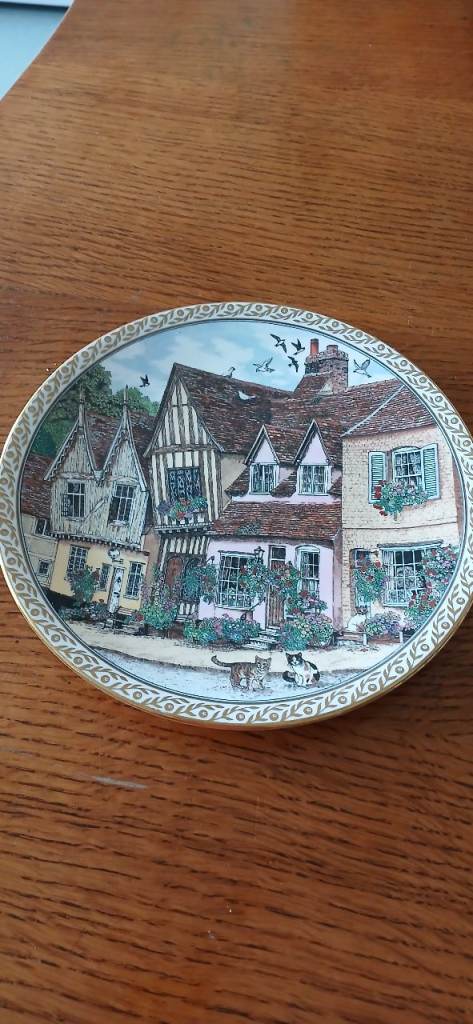 Royal Albert Villages Lavenham Collector Plate