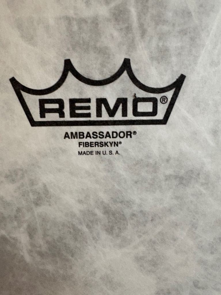 REMO - 18” Fiberskin 3 Ambassador Bass Drum Head