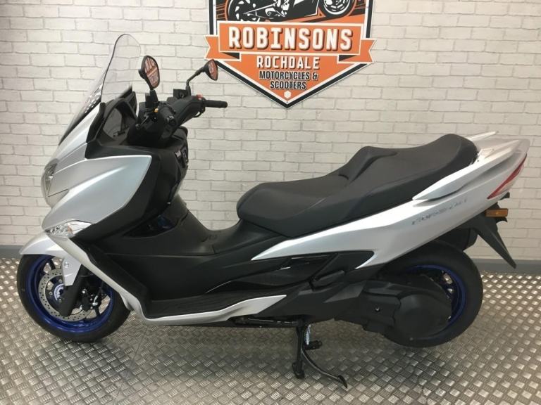 Suzuki AN400 Burgman choice of colours We want your business