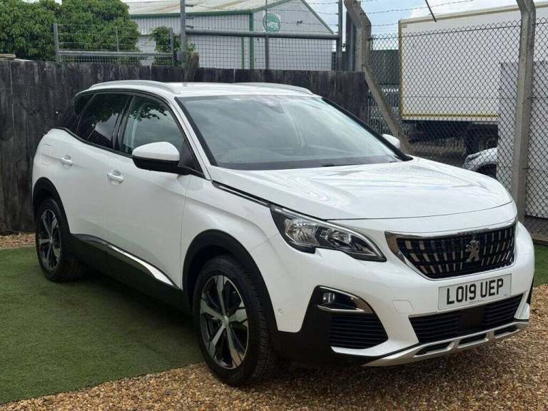 2019 19 PEUGEOT 3008 1.5 BLUEHDI ALLURE SUV 5DR DIESEL MANUAL EURO 6 (S/S) (130