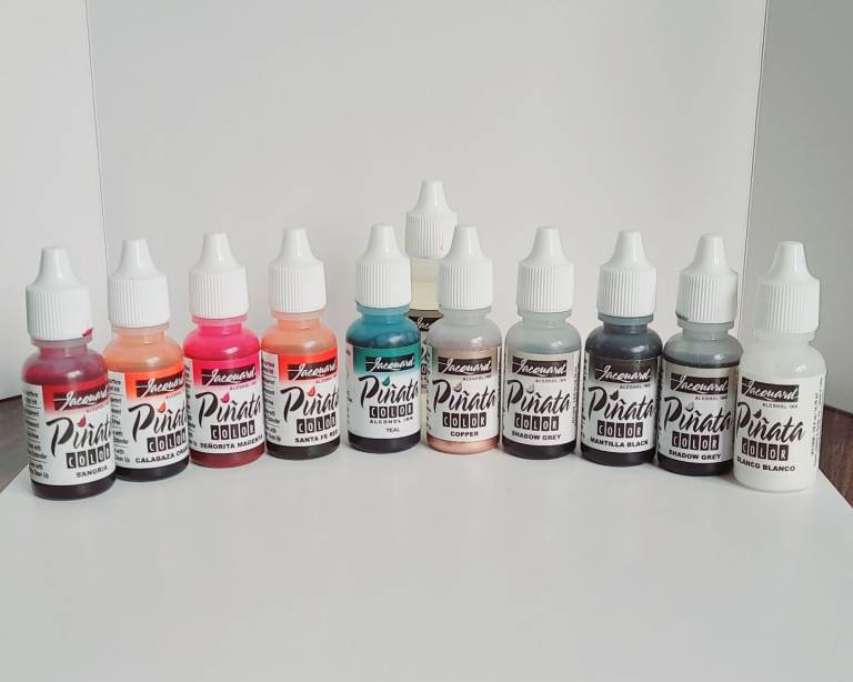 Piñata Alcohol Inks Set – 10 Colours, Extender, Yupo Paper & Isopropyl. Barely Used.
