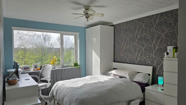 Double room-close to station