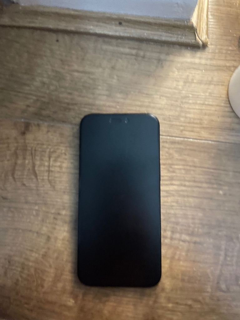 iPhone 15 pro max £600