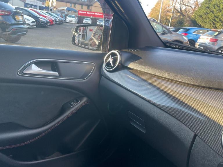 2017 Mercedes-Benz B Class 1.5 B180d AMG Line Euro 6 (s/s) 5dr MPV Diesel Manual