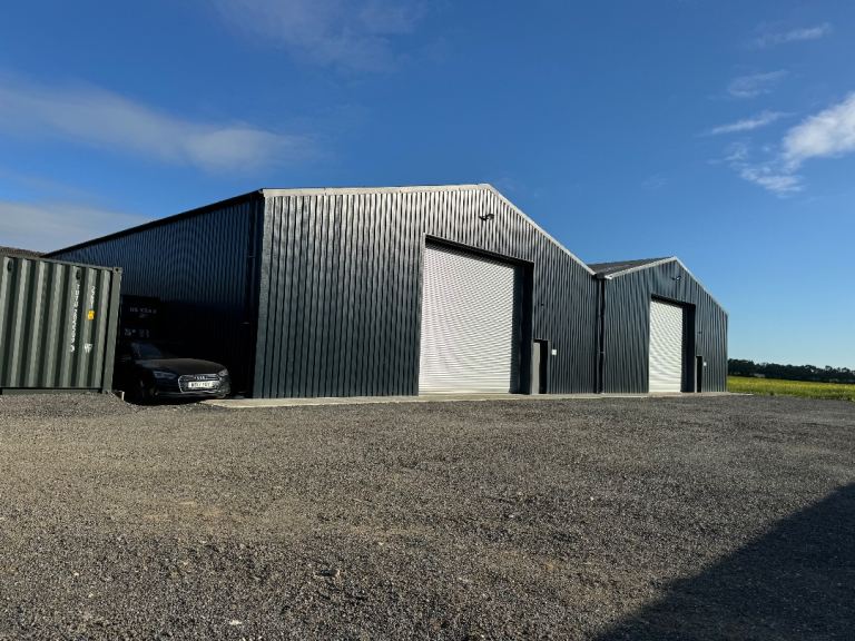 Workshop / Logistics / storage