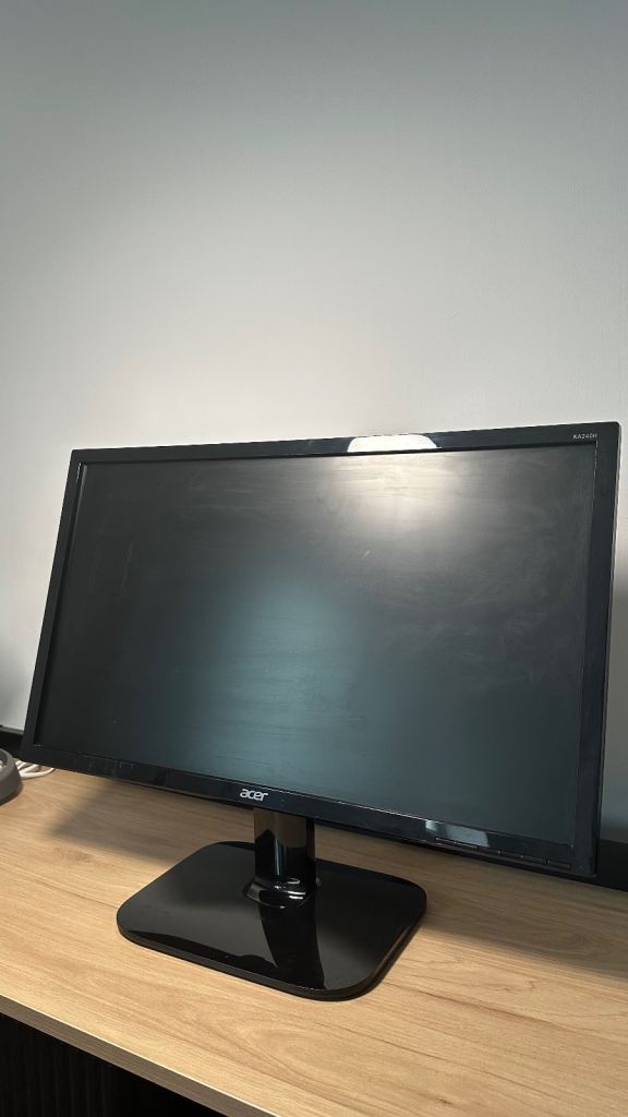 Acer KA240H 24" Full HD 1080p LED Monitor – Great Condition