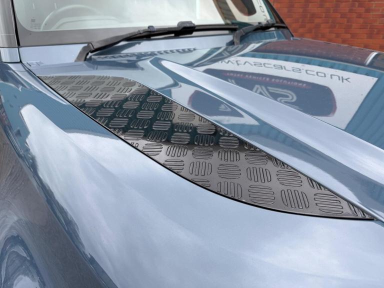 2020 Land Rover Defender 110 3.0 D300 MHEV SE Hard Top SUV Auto 4WD MWB Euro 6 (s/s) 5dr PANEL VA...