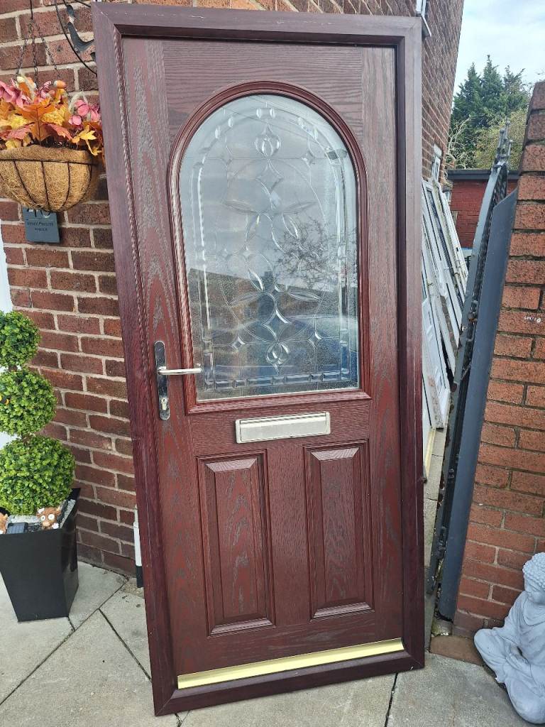 Composite Door / Front Door / Upvc Door / Double Glazing / Shed / Mancave / Windows & Doors / Pvcu